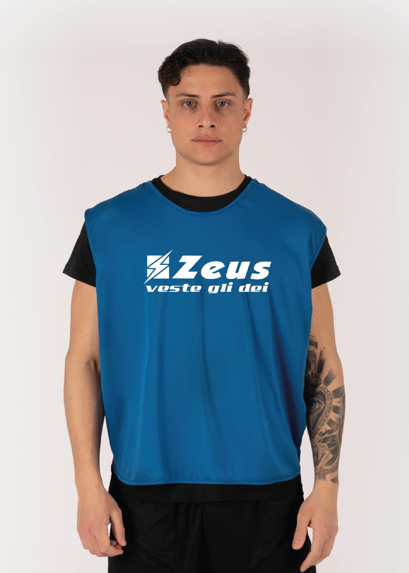 BLEU ÉLECTRIQUE